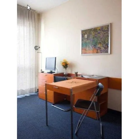 Viserba Lägenhetshotell